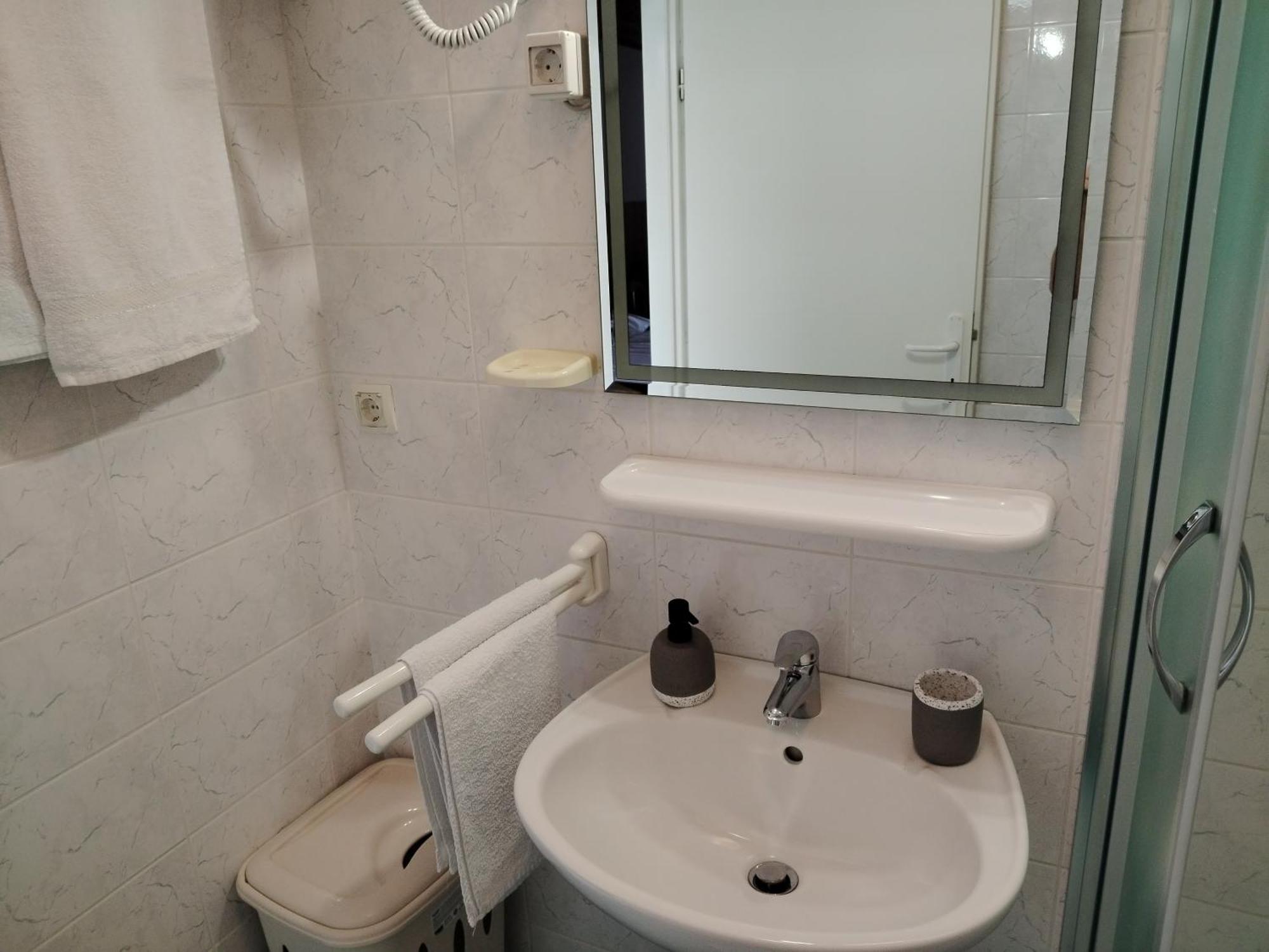 Apartmani Marijan Crikvenica Exterior photo